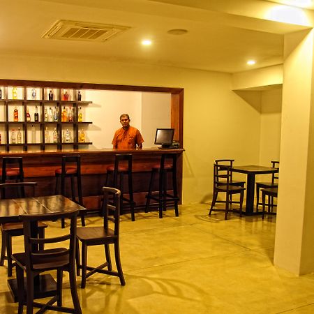Rajarata Hotel Anuradhapura Εξωτερικό φωτογραφία