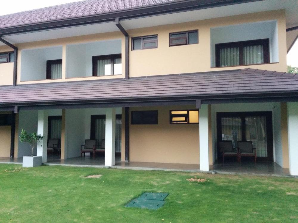 Rajarata Hotel Anuradhapura Εξωτερικό φωτογραφία