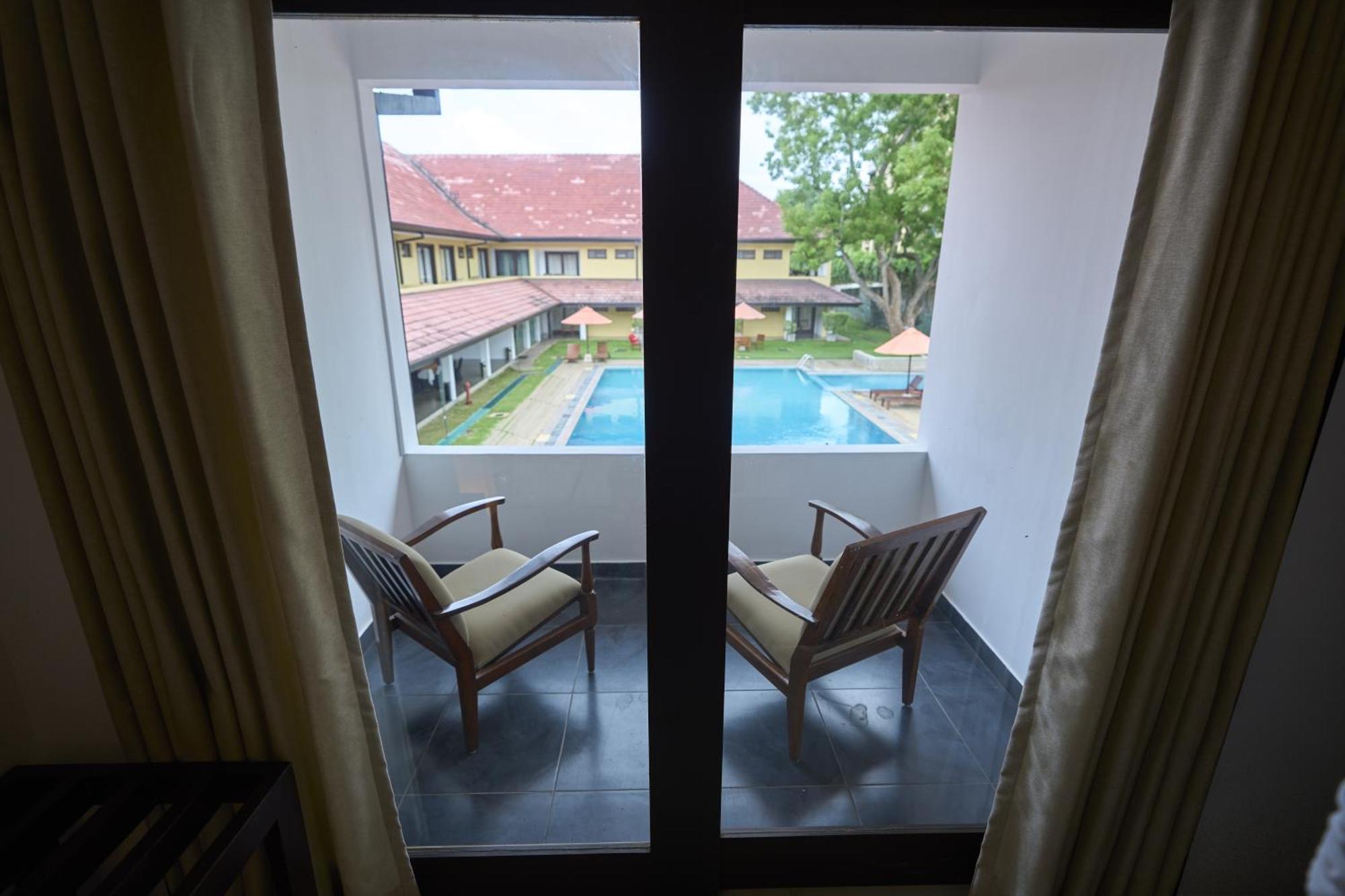 Rajarata Hotel Anuradhapura Εξωτερικό φωτογραφία