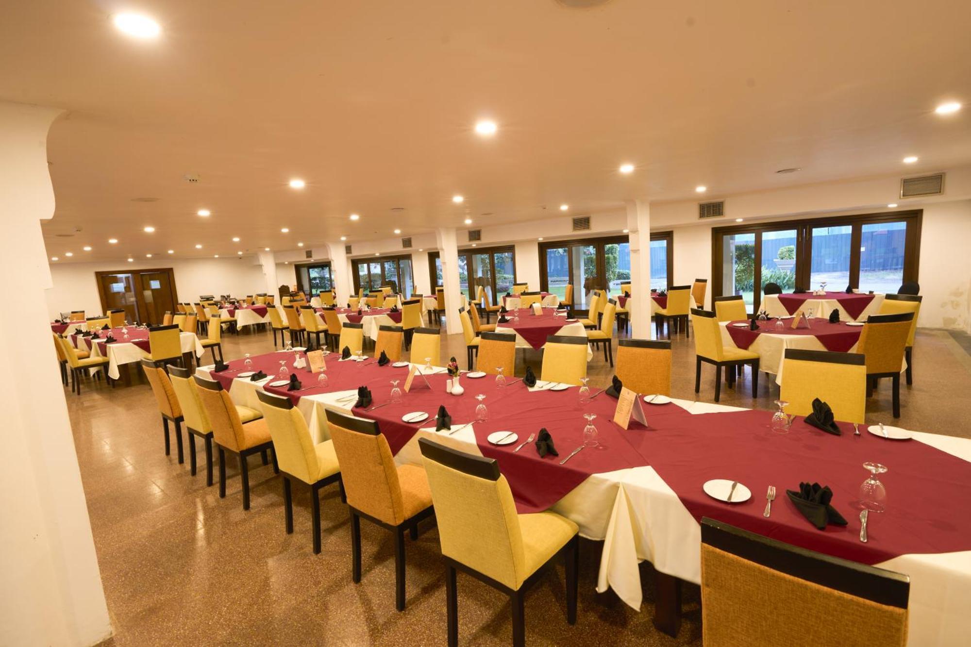 Rajarata Hotel Anuradhapura Εξωτερικό φωτογραφία