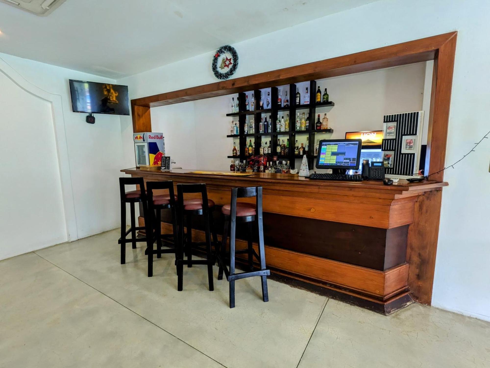 Rajarata Hotel Anuradhapura Εξωτερικό φωτογραφία