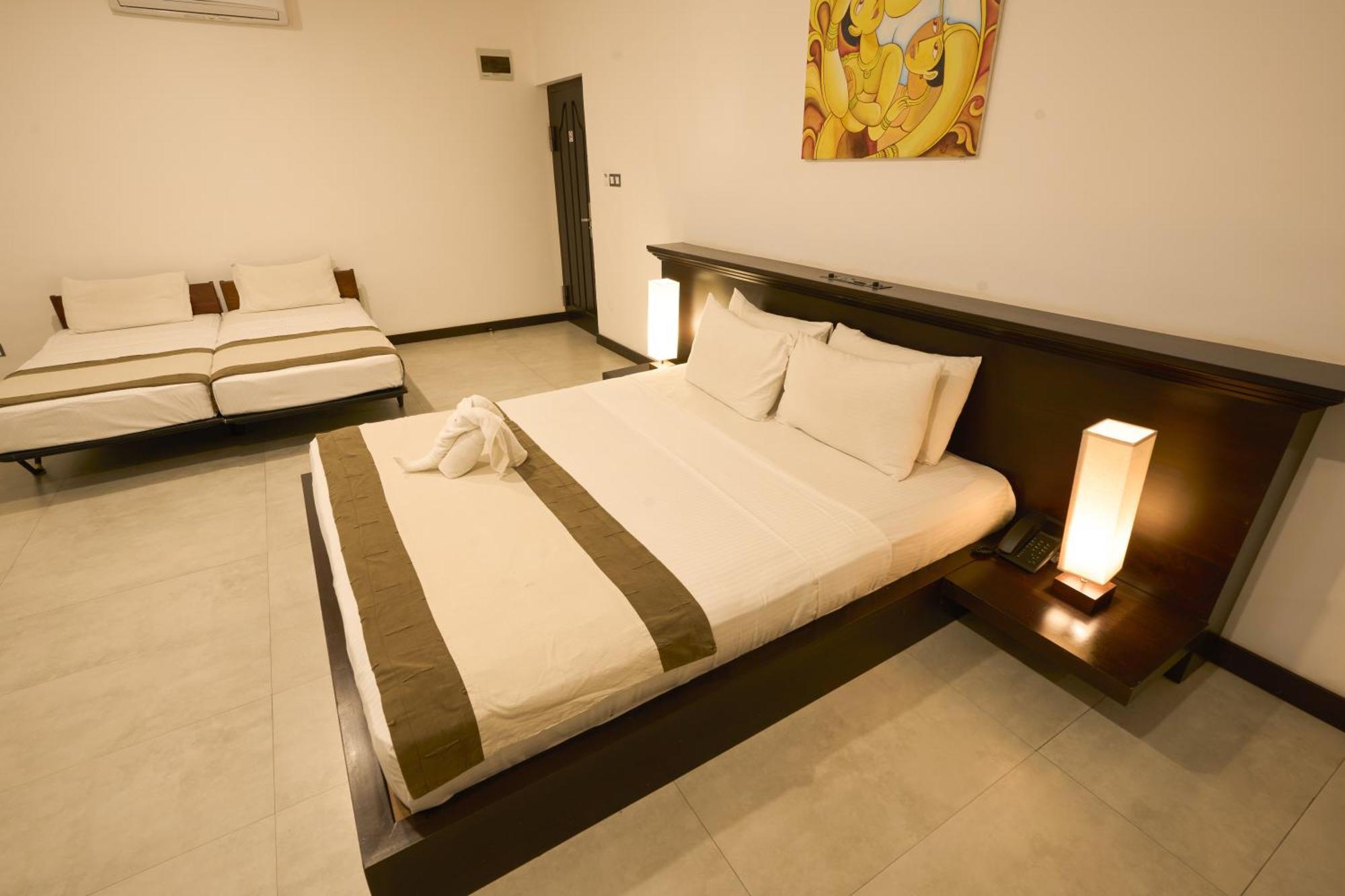 Rajarata Hotel Anuradhapura Εξωτερικό φωτογραφία