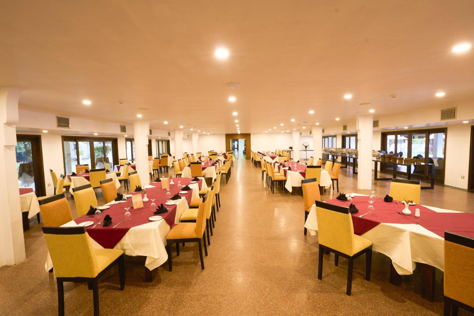 Rajarata Hotel Anuradhapura Εξωτερικό φωτογραφία
