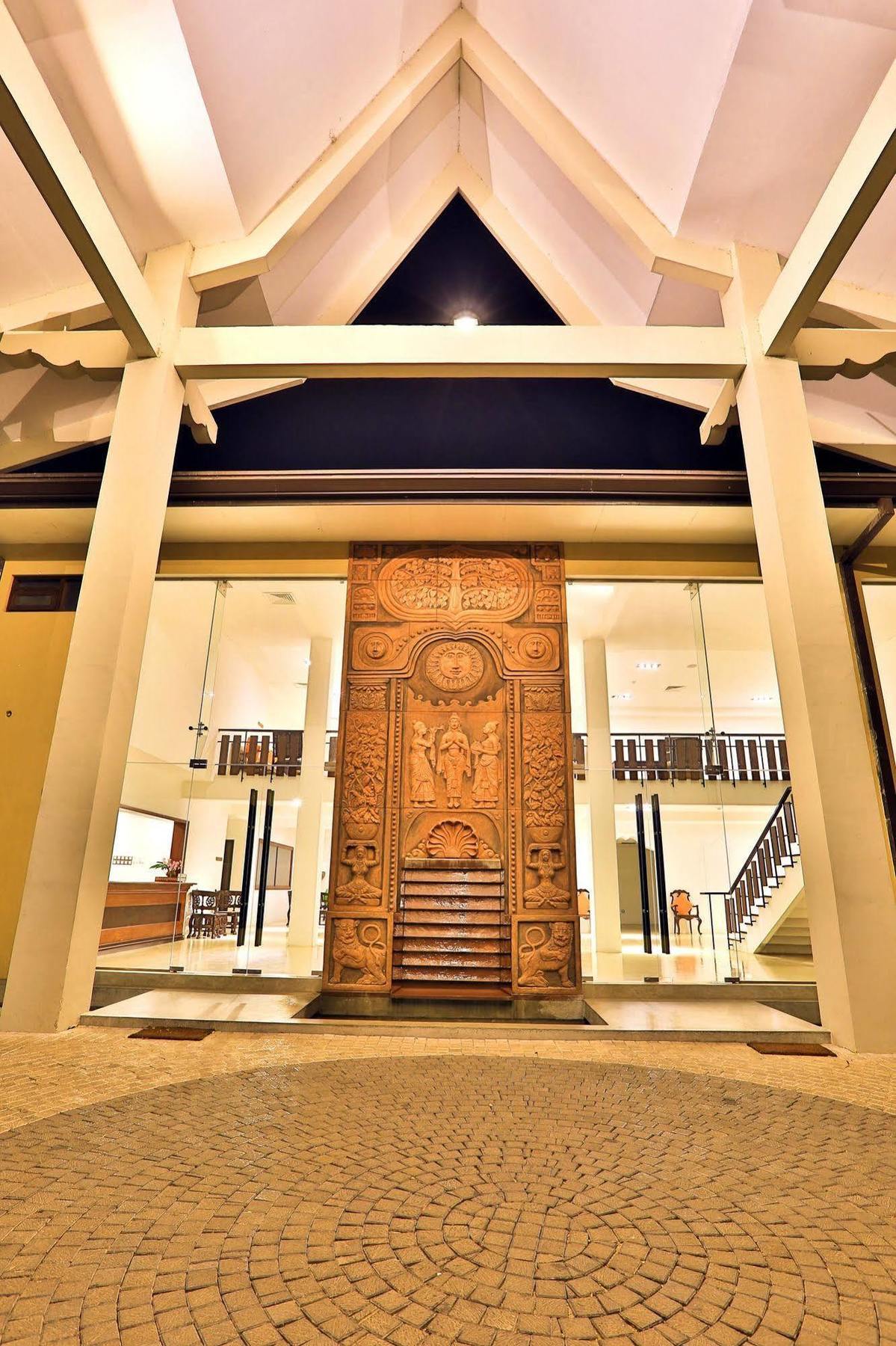 Rajarata Hotel Anuradhapura Εξωτερικό φωτογραφία